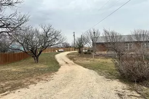 11001 W Lake Rd, Abilene, TX 79601 - Photo 2