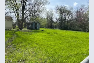 507 W Locust Street, Whitewright, TX 75491 - Photo 14