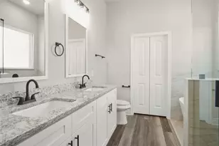 2302 Navasota St, Granbury, TX 76048 - Photo 12