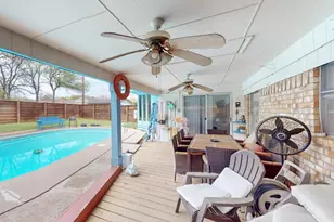 3213 Spring Valley Dr, Bedford, TX 76021 - Photo 32