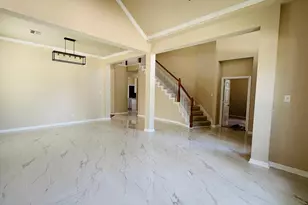 406 Shady Valley Dr, Allen, TX 75002 - Photo 4