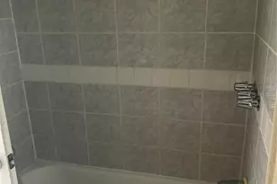 302 McDougal Ave, San Antonio, TX 78223 - Photo 16