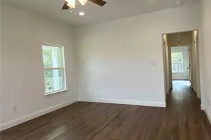 123 E 13th Ave, Corsicana, TX 75110 - Photo 8