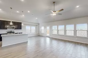 14049 Ladbroke St, Pilot Point, TX 76258 - Photo 16