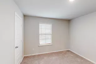 14049 Ladbroke St, Pilot Point, TX 76258 - Photo 30