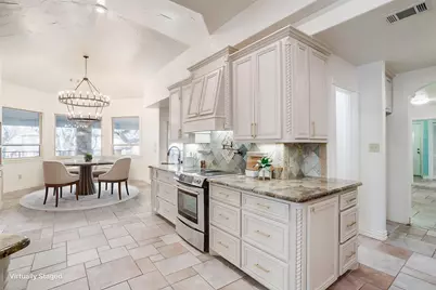 5010 Comanche Vista Court, De Cordova, TX 76049 - Photo 16