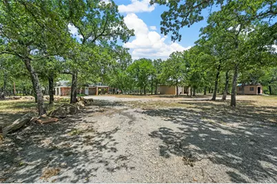 446 Montgomery Road, Mineral Wells, TX 76067 - Photo 1