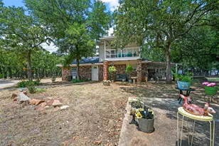 446 Montgomery Rd, Mineral Wells, TX 76067 - Photo 4