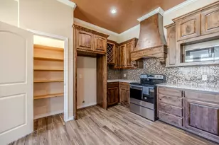 3024 Red Oak Dr, Granbury, TX 76048 - Photo 12