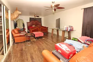 647 Monssen Dr, Dallas, TX 75224 - Photo 10