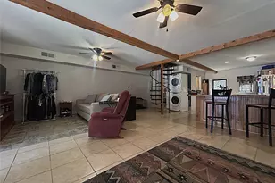 1015 Comanche Cove Dr, Granbury, TX 76048 - Photo 20