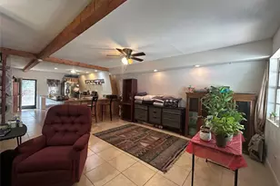 1015 Comanche Cove Dr, Granbury, TX 76048 - Photo 20
