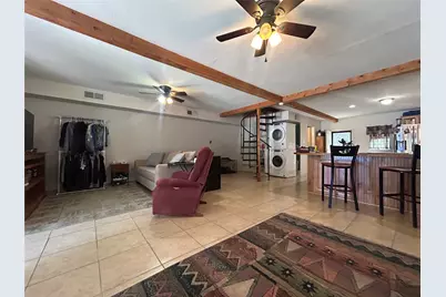 1015 Comanche Cove Drive, Granbury, TX 76048 - Photo 22