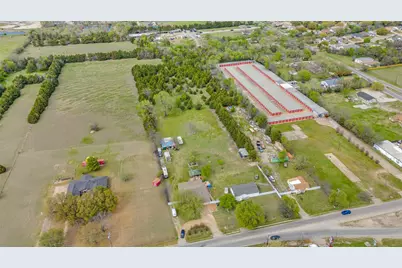 135 W Bear Creek Road, Glenn Heights, TX 75154 - Photo 26