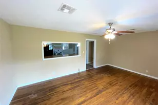 2011 W 5th St, Clifton, TX 76634 - Photo 6