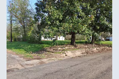 852 NE 11th Street, Paris, TX 75460 - Photo 1