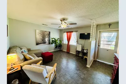 2640 Cypress Avenue, Dallas, TX 75227 - Photo 4