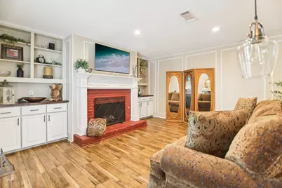 2214 Prestonwood Drive, Arlington, TX 76012 - Photo 6