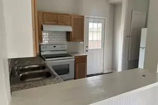 1711 Oriental St, Bonham, TX 75418 - Photo 6