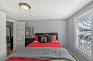 519 Taylor St, Arlington, TX 76011 - Photo 18
