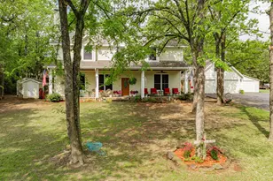 327 Forest Ln, Gun Barrel City, TX 75156 - Photo 2