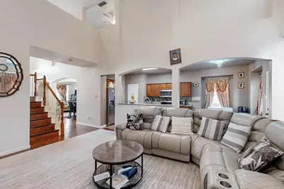7928 Vista Hill Lane, Dallas, TX 75249 - Photo 12