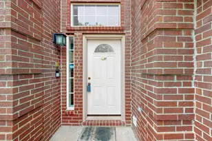 7928 Vista Hill Ln, Dallas, TX 75249 - Photo 4