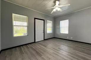 5205 Calloway St, Sansom Park, TX 76114 - Photo 6