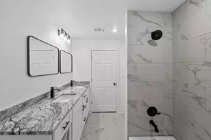 3222 Travis St, Greenville, TX 75401 - Photo 18