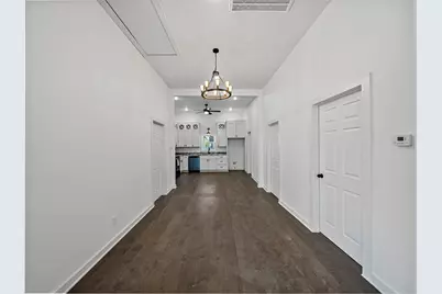 3222 Travis Street, Greenville, TX 75401 - Photo 10