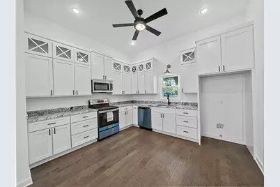 3222 Travis Street, Greenville, TX 75401 - Photo 12