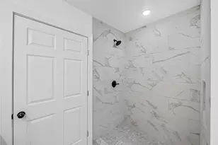 3222 Travis St, Greenville, TX 75401 - Photo 22