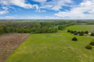 1940 E Highland Rd, Waxahachie, TX 75167 - Photo 8