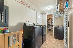 514 S Llano St, Whitney, TX 76692 - Photo 12