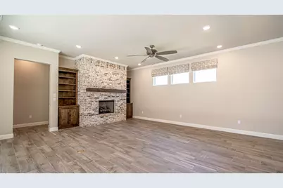 2407 Vineyard Drive, Granbury, TX 76048 - Photo 12