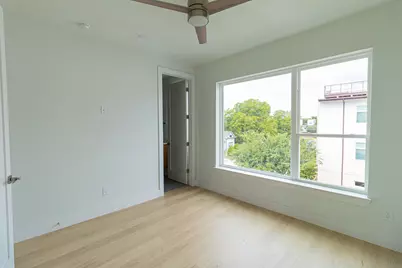 4210 Roseland Avenue, Dallas, TX 75204 - Photo 24