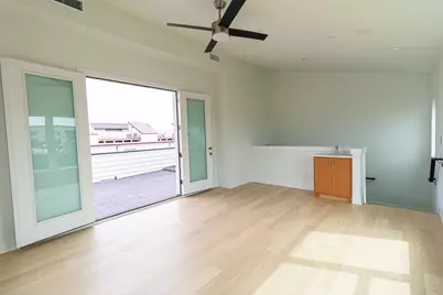 4210 Roseland Avenue, Dallas, TX 75204 - Photo 32