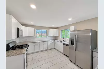 1717 Globe Avenue, Blue Mound, TX 76131 - Photo 6