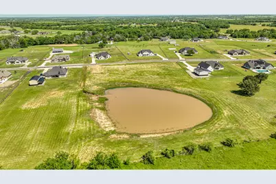 1052 Paradise Parkway, Poolville, TX 76487 - Photo 8