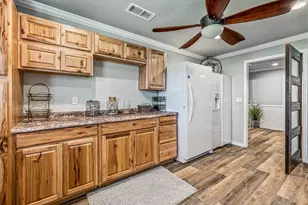 125 County Rd 596, Eastland, TX 76448 - Photo 12