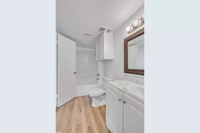 6034 Stoneybrook Drive, Fort Worth, TX 76112 - Photo 18