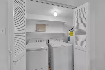 6042 Stoneybrook Drive, Fort Worth, TX 76112 - Photo 16