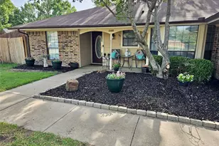 208 India St, Keller, TX 76248 - Photo 2