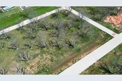 6011 Bonanza Drive, Granbury, TX 76049 - Photo 2