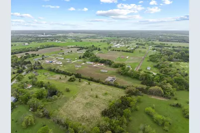 211 Largo Street, Bonham, TX 75418 - Photo 16