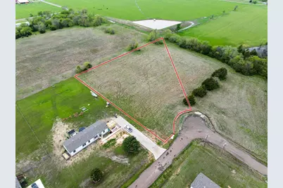 210 Fisher Street, Bonham, TX 75418 - Photo 1