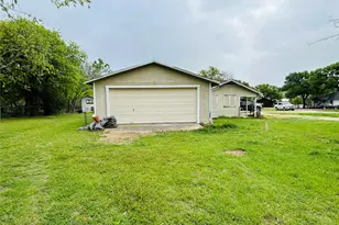 125 County Road 1770, Clifton, TX 76634 - Photo 22