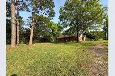 615 Quitman Street, Pittsburg, TX 75686 - Photo 1