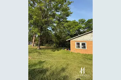 615 Quitman Street, Pittsburg, TX 75686 - Photo 2