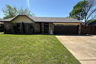 7700 Briarwood Dr, North Richland Hills, TX 76182 - Photo 1